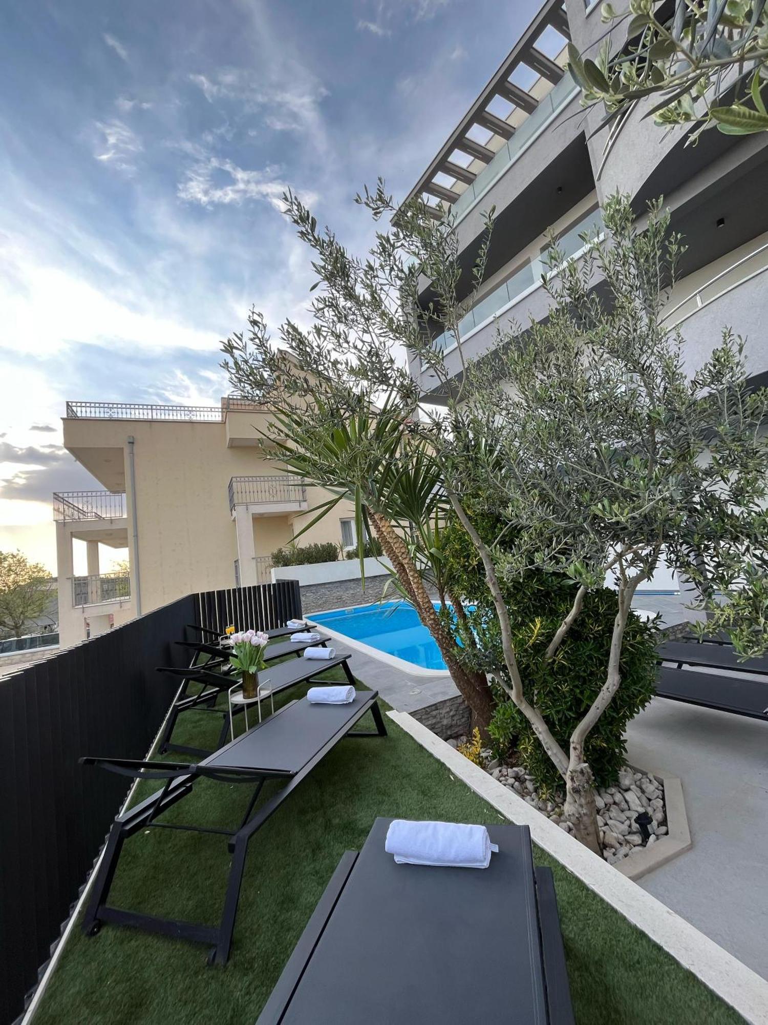 Villa Collis Makarska Exterior photo
